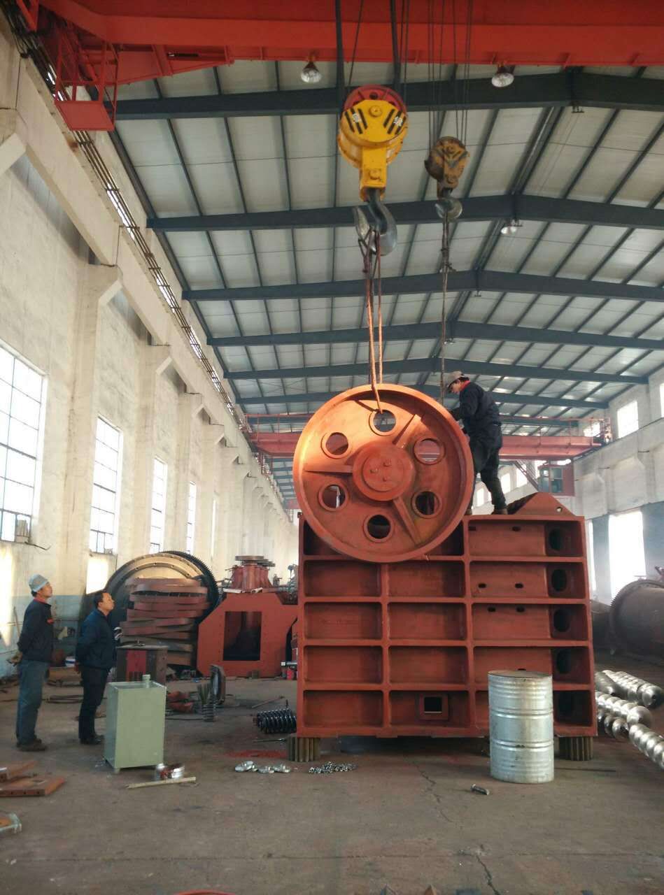 顎式破碎機如何拆卸？耐磨件的壽命以及更換方法？